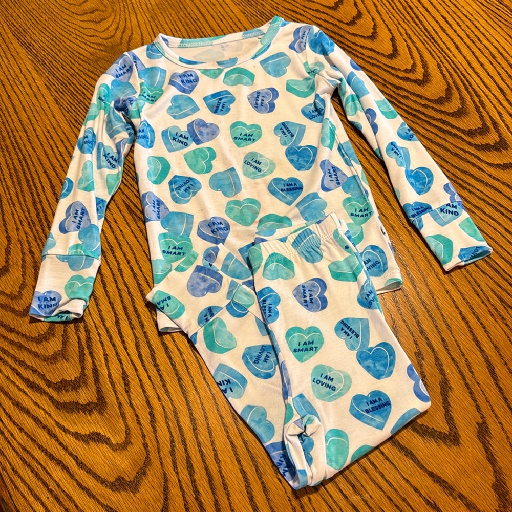 Toddler Boy Size 2T Little Pajama Co Valentine’s Confirmation Hearts PJ Set